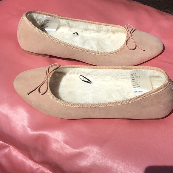 MAKE AN OFFER! CottonCandy Soft-fuzzy Ballet Flats
